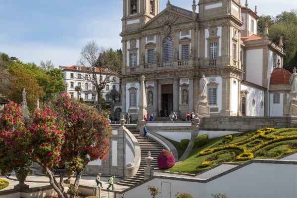 Comment choisir le monte-escalier idéal pour votre maison ?